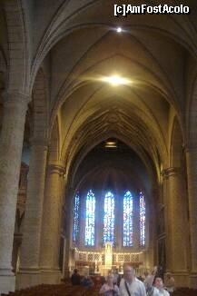[P17] Interiorul inalt, cu stalpii modelati in piatra la catedrala Notre Dame de Luxemburg » foto by ileanaxperta*
 - 
<span class="allrVoted glyphicon glyphicon-heart hidden" id="av169458"></span>
<a class="m-l-10 hidden" id="sv169458" onclick="voting_Foto_DelVot(,169458,3489)" role="button">șterge vot <span class="glyphicon glyphicon-remove"></span></a>
<a id="v9169458" class=" c-red"  onclick="voting_Foto_SetVot(169458)" role="button"><span class="glyphicon glyphicon-heart-empty"></span> <b>LIKE</b> = Votează poza</a> <img class="hidden"  id="f169458W9" src="/imagini/loader.gif" border="0" /><span class="AjErrMes hidden" id="e169458ErM"></span>