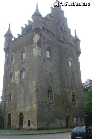[P15] Castelul din Schoenfels » foto by damiza
 - 
<span class="allrVoted glyphicon glyphicon-heart hidden" id="av513883"></span>
<a class="m-l-10 hidden" id="sv513883" onclick="voting_Foto_DelVot(,513883,3489)" role="button">șterge vot <span class="glyphicon glyphicon-remove"></span></a>
<a id="v9513883" class=" c-red"  onclick="voting_Foto_SetVot(513883)" role="button"><span class="glyphicon glyphicon-heart-empty"></span> <b>LIKE</b> = Votează poza</a> <img class="hidden"  id="f513883W9" src="/imagini/loader.gif" border="0" /><span class="AjErrMes hidden" id="e513883ErM"></span>