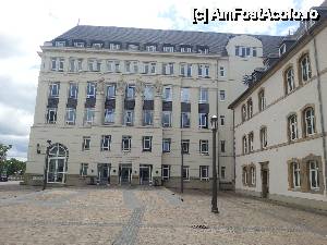 [P05] Palatul de justitie » foto by damiza
 - 
<span class="allrVoted glyphicon glyphicon-heart hidden" id="av513873"></span>
<a class="m-l-10 hidden" id="sv513873" onclick="voting_Foto_DelVot(,513873,3489)" role="button">șterge vot <span class="glyphicon glyphicon-remove"></span></a>
<a id="v9513873" class=" c-red"  onclick="voting_Foto_SetVot(513873)" role="button"><span class="glyphicon glyphicon-heart-empty"></span> <b>LIKE</b> = Votează poza</a> <img class="hidden"  id="f513873W9" src="/imagini/loader.gif" border="0" /><span class="AjErrMes hidden" id="e513873ErM"></span>