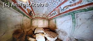 [P17] Vedere de ansamblu a camerei funerare. » foto by tata123 🔱
 - 
<span class="allrVoted glyphicon glyphicon-heart hidden" id="av1523997"></span>
<a class="m-l-10 hidden" id="sv1523997" onclick="voting_Foto_DelVot(,1523997,3496)" role="button">șterge vot <span class="glyphicon glyphicon-remove"></span></a>
<a id="v91523997" class=" c-red"  onclick="voting_Foto_SetVot(1523997)" role="button"><span class="glyphicon glyphicon-heart-empty"></span> <b>LIKE</b> = Votează poza</a> <img class="hidden"  id="f1523997W9" src="/imagini/loader.gif" border="0" /><span class="AjErrMes hidden" id="e1523997ErM"></span>