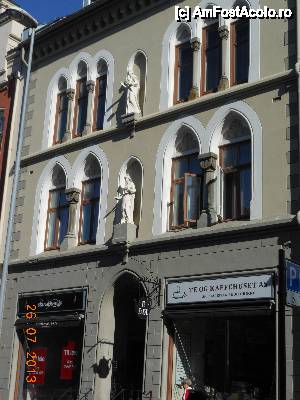 [P27] Trondheim - Cafenea.  » foto by iulianic
 - 
<span class="allrVoted glyphicon glyphicon-heart hidden" id="av486999"></span>
<a class="m-l-10 hidden" id="sv486999" onclick="voting_Foto_DelVot(,486999,3499)" role="button">șterge vot <span class="glyphicon glyphicon-remove"></span></a>
<a id="v9486999" class=" c-red"  onclick="voting_Foto_SetVot(486999)" role="button"><span class="glyphicon glyphicon-heart-empty"></span> <b>LIKE</b> = Votează poza</a> <img class="hidden"  id="f486999W9" src="/imagini/loader.gif" border="0" /><span class="AjErrMes hidden" id="e486999ErM"></span>