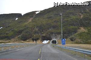 [P05] Tunelul spre Cap Nord » foto by sigcristina
 - 
<span class="allrVoted glyphicon glyphicon-heart hidden" id="av433388"></span>
<a class="m-l-10 hidden" id="sv433388" onclick="voting_Foto_DelVot(,433388,3499)" role="button">șterge vot <span class="glyphicon glyphicon-remove"></span></a>
<a id="v9433388" class=" c-red"  onclick="voting_Foto_SetVot(433388)" role="button"><span class="glyphicon glyphicon-heart-empty"></span> <b>LIKE</b> = Votează poza</a> <img class="hidden"  id="f433388W9" src="/imagini/loader.gif" border="0" /><span class="AjErrMes hidden" id="e433388ErM"></span>
