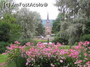 [P02] Parcul și Biserica din Lillehamer.  » foto by Aurici
 - 
<span class="allrVoted glyphicon glyphicon-heart hidden" id="av797760"></span>
<a class="m-l-10 hidden" id="sv797760" onclick="voting_Foto_DelVot(,797760,3499)" role="button">șterge vot <span class="glyphicon glyphicon-remove"></span></a>
<a id="v9797760" class=" c-red"  onclick="voting_Foto_SetVot(797760)" role="button"><span class="glyphicon glyphicon-heart-empty"></span> <b>LIKE</b> = Votează poza</a> <img class="hidden"  id="f797760W9" src="/imagini/loader.gif" border="0" /><span class="AjErrMes hidden" id="e797760ErM"></span>