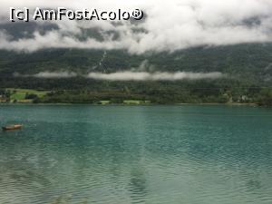 [P20] În drumul spre Ghețarul Briksdal, pe lângă fiordul Nordfjor.  » foto by Aurici
 - 
<span class="allrVoted glyphicon glyphicon-heart hidden" id="av797814"></span>
<a class="m-l-10 hidden" id="sv797814" onclick="voting_Foto_DelVot(,797814,3499)" role="button">șterge vot <span class="glyphicon glyphicon-remove"></span></a>
<a id="v9797814" class=" c-red"  onclick="voting_Foto_SetVot(797814)" role="button"><span class="glyphicon glyphicon-heart-empty"></span> <b>LIKE</b> = Votează poza</a> <img class="hidden"  id="f797814W9" src="/imagini/loader.gif" border="0" /><span class="AjErrMes hidden" id="e797814ErM"></span>