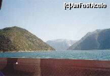 [P14] Traversarea unui fiord cu ferri-boatul » foto by Michi
 - 
<span class="allrVoted glyphicon glyphicon-heart hidden" id="av166347"></span>
<a class="m-l-10 hidden" id="sv166347" onclick="voting_Foto_DelVot(,166347,3499)" role="button">șterge vot <span class="glyphicon glyphicon-remove"></span></a>
<a id="v9166347" class=" c-red"  onclick="voting_Foto_SetVot(166347)" role="button"><span class="glyphicon glyphicon-heart-empty"></span> <b>LIKE</b> = Votează poza</a> <img class="hidden"  id="f166347W9" src="/imagini/loader.gif" border="0" /><span class="AjErrMes hidden" id="e166347ErM"></span>