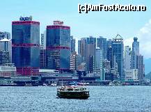 [P03] Cele 2 clădiri sunt terminalele pentru vasele către Macao » foto by badge®
 - 
<span class="allrVoted glyphicon glyphicon-heart hidden" id="av170123"></span>
<a class="m-l-10 hidden" id="sv170123" onclick="voting_Foto_DelVot(,170123,3501)" role="button">șterge vot <span class="glyphicon glyphicon-remove"></span></a>
<a id="v9170123" class=" c-red"  onclick="voting_Foto_SetVot(170123)" role="button"><span class="glyphicon glyphicon-heart-empty"></span> <b>LIKE</b> = Votează poza</a> <img class="hidden"  id="f170123W9" src="/imagini/loader.gif" border="0" /><span class="AjErrMes hidden" id="e170123ErM"></span>