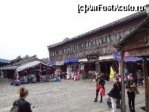 [P39] Bazarul si Magazinul Yida » foto by Marian Preda
 - 
<span class="allrVoted glyphicon glyphicon-heart hidden" id="av351053"></span>
<a class="m-l-10 hidden" id="sv351053" onclick="voting_Foto_DelVot(,351053,3501)" role="button">șterge vot <span class="glyphicon glyphicon-remove"></span></a>
<a id="v9351053" class=" c-red"  onclick="voting_Foto_SetVot(351053)" role="button"><span class="glyphicon glyphicon-heart-empty"></span> <b>LIKE</b> = Votează poza</a> <img class="hidden"  id="f351053W9" src="/imagini/loader.gif" border="0" /><span class="AjErrMes hidden" id="e351053ErM"></span>