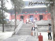 [P07] locul unde vin budistii,sa se inchine,in interiorul templului,e statuia lui Buddha si nevestei lui » foto by grecudoina
 - 
<span class="allrVoted glyphicon glyphicon-heart hidden" id="av309143"></span>
<a class="m-l-10 hidden" id="sv309143" onclick="voting_Foto_DelVot(,309143,3501)" role="button">șterge vot <span class="glyphicon glyphicon-remove"></span></a>
<a id="v9309143" class=" c-red"  onclick="voting_Foto_SetVot(309143)" role="button"><span class="glyphicon glyphicon-heart-empty"></span> <b>LIKE</b> = Votează poza</a> <img class="hidden"  id="f309143W9" src="/imagini/loader.gif" border="0" /><span class="AjErrMes hidden" id="e309143ErM"></span>