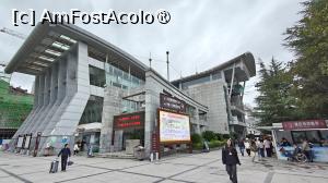 [P25] Cable Car Tianmen Tichet Office » foto by elenaadina
 - 
<span class="allrVoted glyphicon glyphicon-heart hidden" id="av1505625"></span>
<a class="m-l-10 hidden" id="sv1505625" onclick="voting_Foto_DelVot(,1505625,3501)" role="button">șterge vot <span class="glyphicon glyphicon-remove"></span></a>
<a id="v91505625" class=" c-red"  onclick="voting_Foto_SetVot(1505625)" role="button"><span class="glyphicon glyphicon-heart-empty"></span> <b>LIKE</b> = Votează poza</a> <img class="hidden"  id="f1505625W9" src="/imagini/loader.gif" border="0" /><span class="AjErrMes hidden" id="e1505625ErM"></span>