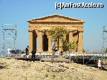 [P02] Unul dintre temple . » foto by cronung
 - 
<span class="allrVoted glyphicon glyphicon-heart hidden" id="av20039"></span>
<a class="m-l-10 hidden" id="sv20039" onclick="voting_Foto_DelVot(,20039,3503)" role="button">șterge vot <span class="glyphicon glyphicon-remove"></span></a>
<a id="v920039" class=" c-red"  onclick="voting_Foto_SetVot(20039)" role="button"><span class="glyphicon glyphicon-heart-empty"></span> <b>LIKE</b> = Votează poza</a> <img class="hidden"  id="f20039W9" src="/imagini/loader.gif" border="0" /><span class="AjErrMes hidden" id="e20039ErM"></span>