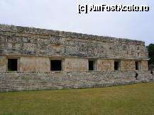 [P06] Uxmal - aflat in centrul peninsulei Yucatan a ramas aproape intact si este mai putin cunoscut si vizitat de turisti » foto by Pami*
 - 
<span class="allrVoted glyphicon glyphicon-heart hidden" id="av206975"></span>
<a class="m-l-10 hidden" id="sv206975" onclick="voting_Foto_DelVot(,206975,3507)" role="button">șterge vot <span class="glyphicon glyphicon-remove"></span></a>
<a id="v9206975" class=" c-red"  onclick="voting_Foto_SetVot(206975)" role="button"><span class="glyphicon glyphicon-heart-empty"></span> <b>LIKE</b> = Votează poza</a> <img class="hidden"  id="f206975W9" src="/imagini/loader.gif" border="0" /><span class="AjErrMes hidden" id="e206975ErM"></span>