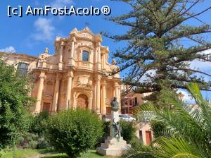 [P17] Noto, Fontana d'Ercole. » foto by maryka
 - 
<span class="allrVoted glyphicon glyphicon-heart hidden" id="av1334084"></span>
<a class="m-l-10 hidden" id="sv1334084" onclick="voting_Foto_DelVot(,1334084,3509)" role="button">șterge vot <span class="glyphicon glyphicon-remove"></span></a>
<a id="v91334084" class=" c-red"  onclick="voting_Foto_SetVot(1334084)" role="button"><span class="glyphicon glyphicon-heart-empty"></span> <b>LIKE</b> = Votează poza</a> <img class="hidden"  id="f1334084W9" src="/imagini/loader.gif" border="0" /><span class="AjErrMes hidden" id="e1334084ErM"></span>