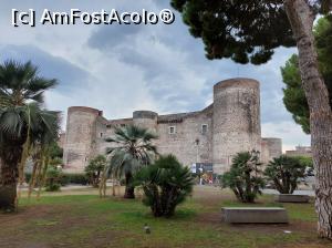 [P48] Catania, Castelul Ursino. » foto by maryka
 - 
<span class="allrVoted glyphicon glyphicon-heart hidden" id="av1334115"></span>
<a class="m-l-10 hidden" id="sv1334115" onclick="voting_Foto_DelVot(,1334115,3509)" role="button">șterge vot <span class="glyphicon glyphicon-remove"></span></a>
<a id="v91334115" class=" c-red"  onclick="voting_Foto_SetVot(1334115)" role="button"><span class="glyphicon glyphicon-heart-empty"></span> <b>LIKE</b> = Votează poza</a> <img class="hidden"  id="f1334115W9" src="/imagini/loader.gif" border="0" /><span class="AjErrMes hidden" id="e1334115ErM"></span>