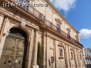 [P15] Fațada din stradă, Palazzo Castellucci. » foto by maryka
 - 
<span class="allrVoted glyphicon glyphicon-heart hidden" id="av1335616"></span>
<a class="m-l-10 hidden" id="sv1335616" onclick="voting_Foto_DelVot(,1335616,3509)" role="button">șterge vot <span class="glyphicon glyphicon-remove"></span></a>
<a id="v91335616" class=" c-red"  onclick="voting_Foto_SetVot(1335616)" role="button"><span class="glyphicon glyphicon-heart-empty"></span> <b>LIKE</b> = Votează poza</a> <img class="hidden"  id="f1335616W9" src="/imagini/loader.gif" border="0" /><span class="AjErrMes hidden" id="e1335616ErM"></span>
