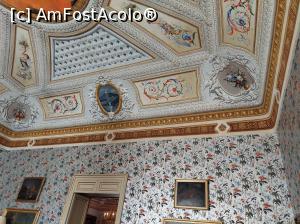[P34] Sala dei vulcani, sau cum să-ți sucești capul privind la picturile de pe tavan! » foto by maryka
 - 
<span class="allrVoted glyphicon glyphicon-heart hidden" id="av1335635"></span>
<a class="m-l-10 hidden" id="sv1335635" onclick="voting_Foto_DelVot(,1335635,3509)" role="button">șterge vot <span class="glyphicon glyphicon-remove"></span></a>
<a id="v91335635" class=" c-red"  onclick="voting_Foto_SetVot(1335635)" role="button"><span class="glyphicon glyphicon-heart-empty"></span> <b>LIKE</b> = Votează poza</a> <img class="hidden"  id="f1335635W9" src="/imagini/loader.gif" border="0" /><span class="AjErrMes hidden" id="e1335635ErM"></span>