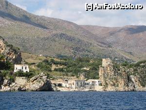 [P03] Scopello - Sicilia » foto by vlado2
 - 
<span class="allrVoted glyphicon glyphicon-heart hidden" id="av454440"></span>
<a class="m-l-10 hidden" id="sv454440" onclick="voting_Foto_DelVot(,454440,3509)" role="button">șterge vot <span class="glyphicon glyphicon-remove"></span></a>
<a id="v9454440" class=" c-red"  onclick="voting_Foto_SetVot(454440)" role="button"><span class="glyphicon glyphicon-heart-empty"></span> <b>LIKE</b> = Votează poza</a> <img class="hidden"  id="f454440W9" src="/imagini/loader.gif" border="0" /><span class="AjErrMes hidden" id="e454440ErM"></span>
