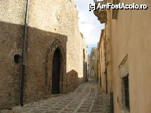 [P09] Stradutele din Erice » foto by vlado2
 - 
<span class="allrVoted glyphicon glyphicon-heart hidden" id="av454449"></span>
<a class="m-l-10 hidden" id="sv454449" onclick="voting_Foto_DelVot(,454449,3509)" role="button">șterge vot <span class="glyphicon glyphicon-remove"></span></a>
<a id="v9454449" class=" c-red"  onclick="voting_Foto_SetVot(454449)" role="button"><span class="glyphicon glyphicon-heart-empty"></span> <b>LIKE</b> = Votează poza</a> <img class="hidden"  id="f454449W9" src="/imagini/loader.gif" border="0" /><span class="AjErrMes hidden" id="e454449ErM"></span>