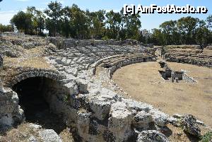 [P26] Amfiteatru dintr-un site roman din Siracuza » foto by marmin
 - 
<span class="allrVoted glyphicon glyphicon-heart hidden" id="av425135"></span>
<a class="m-l-10 hidden" id="sv425135" onclick="voting_Foto_DelVot(,425135,3509)" role="button">șterge vot <span class="glyphicon glyphicon-remove"></span></a>
<a id="v9425135" class=" c-red"  onclick="voting_Foto_SetVot(425135)" role="button"><span class="glyphicon glyphicon-heart-empty"></span> <b>LIKE</b> = Votează poza</a> <img class="hidden"  id="f425135W9" src="/imagini/loader.gif" border="0" /><span class="AjErrMes hidden" id="e425135ErM"></span>