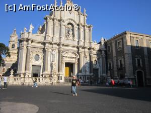 [P19] Catedrala di Sant*Agata - Catania » foto by bica adriana
 - 
<span class="allrVoted glyphicon glyphicon-heart hidden" id="av921103"></span>
<a class="m-l-10 hidden" id="sv921103" onclick="voting_Foto_DelVot(,921103,3509)" role="button">șterge vot <span class="glyphicon glyphicon-remove"></span></a>
<a id="v9921103" class=" c-red"  onclick="voting_Foto_SetVot(921103)" role="button"><span class="glyphicon glyphicon-heart-empty"></span> <b>LIKE</b> = Votează poza</a> <img class="hidden"  id="f921103W9" src="/imagini/loader.gif" border="0" /><span class="AjErrMes hidden" id="e921103ErM"></span>