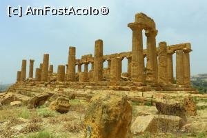 [P25] Valea Templelor, Agrigento » foto by DanSta
 - 
<span class="allrVoted glyphicon glyphicon-heart hidden" id="av1236523"></span>
<a class="m-l-10 hidden" id="sv1236523" onclick="voting_Foto_DelVot(,1236523,3509)" role="button">șterge vot <span class="glyphicon glyphicon-remove"></span></a>
<a id="v91236523" class=" c-red"  onclick="voting_Foto_SetVot(1236523)" role="button"><span class="glyphicon glyphicon-heart-empty"></span> <b>LIKE</b> = Votează poza</a> <img class="hidden"  id="f1236523W9" src="/imagini/loader.gif" border="0" /><span class="AjErrMes hidden" id="e1236523ErM"></span>