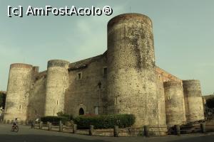 [P06] Castelul Ursino din Catania » foto by DanSta
 - 
<span class="allrVoted glyphicon glyphicon-heart hidden" id="av1236504"></span>
<a class="m-l-10 hidden" id="sv1236504" onclick="voting_Foto_DelVot(,1236504,3509)" role="button">șterge vot <span class="glyphicon glyphicon-remove"></span></a>
<a id="v91236504" class=" c-red"  onclick="voting_Foto_SetVot(1236504)" role="button"><span class="glyphicon glyphicon-heart-empty"></span> <b>LIKE</b> = Votează poza</a> <img class="hidden"  id="f1236504W9" src="/imagini/loader.gif" border="0" /><span class="AjErrMes hidden" id="e1236504ErM"></span>