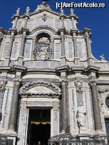 [P02] Catania- domul » foto by Michi
 - 
<span class="allrVoted glyphicon glyphicon-heart hidden" id="av64591"></span>
<a class="m-l-10 hidden" id="sv64591" onclick="voting_Foto_DelVot(,64591,3509)" role="button">șterge vot <span class="glyphicon glyphicon-remove"></span></a>
<a id="v964591" class=" c-red"  onclick="voting_Foto_SetVot(64591)" role="button"><span class="glyphicon glyphicon-heart-empty"></span> <b>LIKE</b> = Votează poza</a> <img class="hidden"  id="f64591W9" src="/imagini/loader.gif" border="0" /><span class="AjErrMes hidden" id="e64591ErM"></span>
