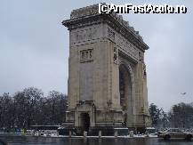 [P05] Arcul de Triumf- vedere laterala .Sus se poate citi al II-lea mesaj » foto by Diaura*
 - 
<span class="allrVoted glyphicon glyphicon-heart hidden" id="av35548"></span>
<a class="m-l-10 hidden" id="sv35548" onclick="voting_Foto_DelVot(,35548,3511)" role="button">șterge vot <span class="glyphicon glyphicon-remove"></span></a>
<a id="v935548" class=" c-red"  onclick="voting_Foto_SetVot(35548)" role="button"><span class="glyphicon glyphicon-heart-empty"></span> <b>LIKE</b> = Votează poza</a> <img class="hidden"  id="f35548W9" src="/imagini/loader.gif" border="0" /><span class="AjErrMes hidden" id="e35548ErM"></span>
