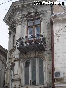 [P14] Str.Lipscani- cat de frumos sunt decorate ferestrele » foto by Diaura*
 - 
<span class="allrVoted glyphicon glyphicon-heart hidden" id="av36888"></span>
<a class="m-l-10 hidden" id="sv36888" onclick="voting_Foto_DelVot(,36888,3511)" role="button">șterge vot <span class="glyphicon glyphicon-remove"></span></a>
<a id="v936888" class=" c-red"  onclick="voting_Foto_SetVot(36888)" role="button"><span class="glyphicon glyphicon-heart-empty"></span> <b>LIKE</b> = Votează poza</a> <img class="hidden"  id="f36888W9" src="/imagini/loader.gif" border="0" /><span class="AjErrMes hidden" id="e36888ErM"></span>