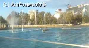 [P26] Fântânile arteziene de la Piața Unirii, București » foto by Mioritik
 - 
<span class="allrVoted glyphicon glyphicon-heart hidden" id="av1399643"></span>
<a class="m-l-10 hidden" id="sv1399643" onclick="voting_Foto_DelVot(,1399643,3511)" role="button">șterge vot <span class="glyphicon glyphicon-remove"></span></a>
<a id="v91399643" class=" c-red"  onclick="voting_Foto_SetVot(1399643)" role="button"><span class="glyphicon glyphicon-heart-empty"></span> <b>LIKE</b> = Votează poza</a> <img class="hidden"  id="f1399643W9" src="/imagini/loader.gif" border="0" /><span class="AjErrMes hidden" id="e1399643ErM"></span>