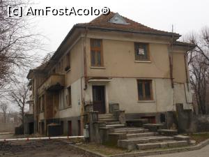 [P21] Casa în care Traian Vuia și-a trăit ultimele clipe de viață. » foto by iulianic
 - 
<span class="allrVoted glyphicon glyphicon-heart hidden" id="av1216495"></span>
<a class="m-l-10 hidden" id="sv1216495" onclick="voting_Foto_DelVot(,1216495,3511)" role="button">șterge vot <span class="glyphicon glyphicon-remove"></span></a>
<a id="v91216495" class=" c-red"  onclick="voting_Foto_SetVot(1216495)" role="button"><span class="glyphicon glyphicon-heart-empty"></span> <b>LIKE</b> = Votează poza</a> <img class="hidden"  id="f1216495W9" src="/imagini/loader.gif" border="0" /><span class="AjErrMes hidden" id="e1216495ErM"></span>