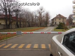 [P27] Casa în care Traian Vuia și-a trăit ultimele clipe de viață. Bariere și... proprietate privată. » foto by iulianic
 - 
<span class="allrVoted glyphicon glyphicon-heart hidden" id="av1216501"></span>
<a class="m-l-10 hidden" id="sv1216501" onclick="voting_Foto_DelVot(,1216501,3511)" role="button">șterge vot <span class="glyphicon glyphicon-remove"></span></a>
<a id="v91216501" class=" c-red"  onclick="voting_Foto_SetVot(1216501)" role="button"><span class="glyphicon glyphicon-heart-empty"></span> <b>LIKE</b> = Votează poza</a> <img class="hidden"  id="f1216501W9" src="/imagini/loader.gif" border="0" /><span class="AjErrMes hidden" id="e1216501ErM"></span>