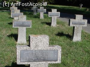 [P11] Cimitirul de onoare Pro Patria - București. Cruci în parcela germană. » foto by iulianic
 - 
<span class="allrVoted glyphicon glyphicon-heart hidden" id="av1225716"></span>
<a class="m-l-10 hidden" id="sv1225716" onclick="voting_Foto_DelVot(,1225716,3511)" role="button">șterge vot <span class="glyphicon glyphicon-remove"></span></a>
<a id="v91225716" class=" c-red"  onclick="voting_Foto_SetVot(1225716)" role="button"><span class="glyphicon glyphicon-heart-empty"></span> <b>LIKE</b> = Votează poza</a> <img class="hidden"  id="f1225716W9" src="/imagini/loader.gif" border="0" /><span class="AjErrMes hidden" id="e1225716ErM"></span>