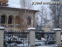 [P07] Palatul Kiseleff - si gardul este la fel de batran ca si castelul » foto by Diaura*
 - 
<span class="allrVoted glyphicon glyphicon-heart hidden" id="av35564"></span>
<a class="m-l-10 hidden" id="sv35564" onclick="voting_Foto_DelVot(,35564,3511)" role="button">șterge vot <span class="glyphicon glyphicon-remove"></span></a>
<a id="v935564" class=" c-red"  onclick="voting_Foto_SetVot(35564)" role="button"><span class="glyphicon glyphicon-heart-empty"></span> <b>LIKE</b> = Votează poza</a> <img class="hidden"  id="f35564W9" src="/imagini/loader.gif" border="0" /><span class="AjErrMes hidden" id="e35564ErM"></span>