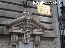 [P08] Palatul Bursei - una din cele doua sculpturi aflate de o parte si de alta a intrarii - simbolul comertului » foto by Diaura*
 - 
<span class="allrVoted glyphicon glyphicon-heart hidden" id="av36935"></span>
<a class="m-l-10 hidden" id="sv36935" onclick="voting_Foto_DelVot(,36935,3511)" role="button">șterge vot <span class="glyphicon glyphicon-remove"></span></a>
<a id="v936935" class=" c-red"  onclick="voting_Foto_SetVot(36935)" role="button"><span class="glyphicon glyphicon-heart-empty"></span> <b>LIKE</b> = Votează poza</a> <img class="hidden"  id="f36935W9" src="/imagini/loader.gif" border="0" /><span class="AjErrMes hidden" id="e36935ErM"></span>