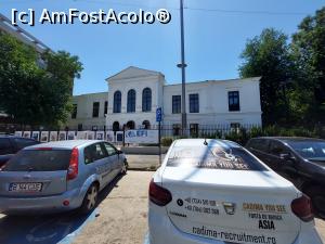 [P11] 11. „Casa Scarlat Kretzukescu”, fost Muzeu al Literaturii Române este astăzi o școală franceză. » foto by msnd
 - 
<span class="allrVoted glyphicon glyphicon-heart hidden" id="av1325469"></span>
<a class="m-l-10 hidden" id="sv1325469" onclick="voting_Foto_DelVot(,1325469,3511)" role="button">șterge vot <span class="glyphicon glyphicon-remove"></span></a>
<a id="v91325469" class=" c-red"  onclick="voting_Foto_SetVot(1325469)" role="button"><span class="glyphicon glyphicon-heart-empty"></span> <b>LIKE</b> = Votează poza</a> <img class="hidden"  id="f1325469W9" src="/imagini/loader.gif" border="0" /><span class="AjErrMes hidden" id="e1325469ErM"></span>