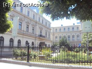 [P36] 36. Trecem în fugă prin fața „Muzeului Colecțiilor de Artă”. » foto by msnd
 - 
<span class="allrVoted glyphicon glyphicon-heart hidden" id="av1325494"></span>
<a class="m-l-10 hidden" id="sv1325494" onclick="voting_Foto_DelVot(,1325494,3511)" role="button">șterge vot <span class="glyphicon glyphicon-remove"></span></a>
<a id="v91325494" class=" c-red"  onclick="voting_Foto_SetVot(1325494)" role="button"><span class="glyphicon glyphicon-heart-empty"></span> <b>LIKE</b> = Votează poza</a> <img class="hidden"  id="f1325494W9" src="/imagini/loader.gif" border="0" /><span class="AjErrMes hidden" id="e1325494ErM"></span>