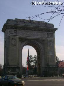 [P2x] Arcul de triumf-Bucuresti » foto by ancamariagadea*
 - 
<span class="allrVoted glyphicon glyphicon-heart hidden" id="av35599"></span>
<a class="m-l-10 hidden" id="sv35599" onclick="voting_Foto_DelVot(,35599,3511)" role="button">șterge vot <span class="glyphicon glyphicon-remove"></span></a>
<a id="v935599" class=" c-red"  onclick="voting_Foto_SetVot(35599)" role="button"><span class="glyphicon glyphicon-heart-empty"></span> <b>LIKE</b> = Votează poza</a> <img class="hidden"  id="f35599W9" src="/imagini/loader.gif" border="0" /><span class="AjErrMes hidden" id="e35599ErM"></span>