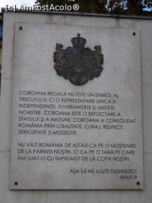 [P11] Placă cu un fragment din discursul Regelui în Parlamentul României, 2011. » foto by tata123 🔱
 - 
<span class="allrVoted glyphicon glyphicon-heart hidden" id="av1268426"></span>
<a class="m-l-10 hidden" id="sv1268426" onclick="voting_Foto_DelVot(,1268426,3511)" role="button">șterge vot <span class="glyphicon glyphicon-remove"></span></a>
<a id="v91268426" class=" c-red"  onclick="voting_Foto_SetVot(1268426)" role="button"><span class="glyphicon glyphicon-heart-empty"></span> <b>LIKE</b> = Votează poza</a> <img class="hidden"  id="f1268426W9" src="/imagini/loader.gif" border="0" /><span class="AjErrMes hidden" id="e1268426ErM"></span>