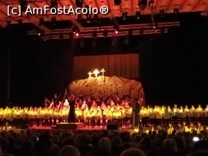 [P20] Spectacol pascal - „Madrigal 60”. » foto by tata123 🔱
 - 
<span class="allrVoted glyphicon glyphicon-heart hidden" id="av1363278"></span>
<a class="m-l-10 hidden" id="sv1363278" onclick="voting_Foto_DelVot(,1363278,3511)" role="button">șterge vot <span class="glyphicon glyphicon-remove"></span></a>
<a id="v91363278" class=" c-red"  onclick="voting_Foto_SetVot(1363278)" role="button"><span class="glyphicon glyphicon-heart-empty"></span> <b>LIKE</b> = Votează poza</a> <img class="hidden"  id="f1363278W9" src="/imagini/loader.gif" border="0" /><span class="AjErrMes hidden" id="e1363278ErM"></span>