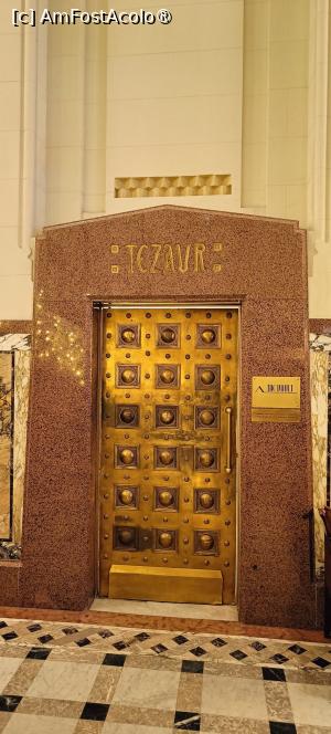 [P19] Spre zona de tezaur. » foto by tata123 🔱
 - 
<span class="allrVoted glyphicon glyphicon-heart hidden" id="av1514028"></span>
<a class="m-l-10 hidden" id="sv1514028" onclick="voting_Foto_DelVot(,1514028,3511)" role="button">șterge vot <span class="glyphicon glyphicon-remove"></span></a>
<a id="v91514028" class=" c-red"  onclick="voting_Foto_SetVot(1514028)" role="button"><span class="glyphicon glyphicon-heart-empty"></span> <b>LIKE</b> = Votează poza</a> <img class="hidden"  id="f1514028W9" src="/imagini/loader.gif" border="0" /><span class="AjErrMes hidden" id="e1514028ErM"></span>