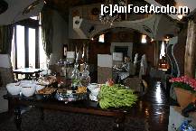 [P01] Ngorongoro Crater Lodge-eu la micul dejun » foto by mariarosa
 - 
<span class="allrVoted glyphicon glyphicon-heart hidden" id="av83202"></span>
<a class="m-l-10 hidden" id="sv83202" onclick="voting_Foto_DelVot(,83202,3516)" role="button">șterge vot <span class="glyphicon glyphicon-remove"></span></a>
<a id="v983202" class=" c-red"  onclick="voting_Foto_SetVot(83202)" role="button"><span class="glyphicon glyphicon-heart-empty"></span> <b>LIKE</b> = Votează poza</a> <img class="hidden"  id="f83202W9" src="/imagini/loader.gif" border="0" /><span class="AjErrMes hidden" id="e83202ErM"></span>