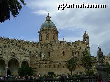 [P14] Palermo - Catedrala, un mare complex arhitectural, o impletire de stiluri diferite.  » foto by iulianic
 - 
<span class="allrVoted glyphicon glyphicon-heart hidden" id="av391190"></span>
<a class="m-l-10 hidden" id="sv391190" onclick="voting_Foto_DelVot(,391190,3527)" role="button">șterge vot <span class="glyphicon glyphicon-remove"></span></a>
<a id="v9391190" class=" c-red"  onclick="voting_Foto_SetVot(391190)" role="button"><span class="glyphicon glyphicon-heart-empty"></span> <b>LIKE</b> = Votează poza</a> <img class="hidden"  id="f391190W9" src="/imagini/loader.gif" border="0" /><span class="AjErrMes hidden" id="e391190ErM"></span>