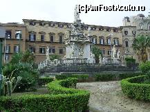 [P32] Palermo - In orasul vechi.  » foto by iulianic
 - 
<span class="allrVoted glyphicon glyphicon-heart hidden" id="av391208"></span>
<a class="m-l-10 hidden" id="sv391208" onclick="voting_Foto_DelVot(,391208,3527)" role="button">șterge vot <span class="glyphicon glyphicon-remove"></span></a>
<a id="v9391208" class=" c-red"  onclick="voting_Foto_SetVot(391208)" role="button"><span class="glyphicon glyphicon-heart-empty"></span> <b>LIKE</b> = Votează poza</a> <img class="hidden"  id="f391208W9" src="/imagini/loader.gif" border="0" /><span class="AjErrMes hidden" id="e391208ErM"></span>