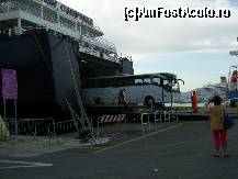 [P07] Debarcarea in Sicilia, la Palermo. Iata si autocarul nostru!  » foto by iulianic
 - 
<span class="allrVoted glyphicon glyphicon-heart hidden" id="av391183"></span>
<a class="m-l-10 hidden" id="sv391183" onclick="voting_Foto_DelVot(,391183,3527)" role="button">șterge vot <span class="glyphicon glyphicon-remove"></span></a>
<a id="v9391183" class=" c-red"  onclick="voting_Foto_SetVot(391183)" role="button"><span class="glyphicon glyphicon-heart-empty"></span> <b>LIKE</b> = Votează poza</a> <img class="hidden"  id="f391183W9" src="/imagini/loader.gif" border="0" /><span class="AjErrMes hidden" id="e391183ErM"></span>