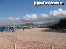 [P08] Zona de promenada de la malul marii - Palermo » foto by vlado2
 - 
<span class="allrVoted glyphicon glyphicon-heart hidden" id="av453881"></span>
<a class="m-l-10 hidden" id="sv453881" onclick="voting_Foto_DelVot(,453881,3527)" role="button">șterge vot <span class="glyphicon glyphicon-remove"></span></a>
<a id="v9453881" class=" c-red"  onclick="voting_Foto_SetVot(453881)" role="button"><span class="glyphicon glyphicon-heart-empty"></span> <b>LIKE</b> = Votează poza</a> <img class="hidden"  id="f453881W9" src="/imagini/loader.gif" border="0" /><span class="AjErrMes hidden" id="e453881ErM"></span>