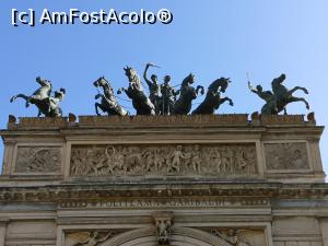 [P02] Teatro Politeama - quadriga de bronz de pe fronton » foto by crismis
 - 
<span class="allrVoted glyphicon glyphicon-heart hidden" id="av1128348"></span>
<a class="m-l-10 hidden" id="sv1128348" onclick="voting_Foto_DelVot(,1128348,3527)" role="button">șterge vot <span class="glyphicon glyphicon-remove"></span></a>
<a id="v91128348" class=" c-red"  onclick="voting_Foto_SetVot(1128348)" role="button"><span class="glyphicon glyphicon-heart-empty"></span> <b>LIKE</b> = Votează poza</a> <img class="hidden"  id="f1128348W9" src="/imagini/loader.gif" border="0" /><span class="AjErrMes hidden" id="e1128348ErM"></span>