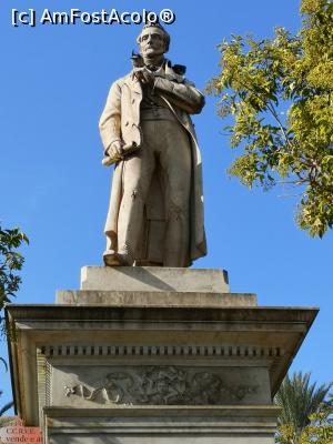 [P03] În fața Teatrului Politeamo, statuia lui Carlo Cottlone, principe del Castelnuovo » foto by crismis
 - 
<span class="allrVoted glyphicon glyphicon-heart hidden" id="av1128351"></span>
<a class="m-l-10 hidden" id="sv1128351" onclick="voting_Foto_DelVot(,1128351,3527)" role="button">șterge vot <span class="glyphicon glyphicon-remove"></span></a>
<a id="v91128351" class=" c-red"  onclick="voting_Foto_SetVot(1128351)" role="button"><span class="glyphicon glyphicon-heart-empty"></span> <b>LIKE</b> = Votează poza</a> <img class="hidden"  id="f1128351W9" src="/imagini/loader.gif" border="0" /><span class="AjErrMes hidden" id="e1128351ErM"></span>