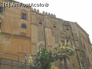 [P47] Palatul vazut din spate, din gradina » foto by Carmen Ion
 - 
<span class="allrVoted glyphicon glyphicon-heart hidden" id="av1085588"></span>
<a class="m-l-10 hidden" id="sv1085588" onclick="voting_Foto_DelVot(,1085588,3527)" role="button">șterge vot <span class="glyphicon glyphicon-remove"></span></a>
<a id="v91085588" class=" c-red"  onclick="voting_Foto_SetVot(1085588)" role="button"><span class="glyphicon glyphicon-heart-empty"></span> <b>LIKE</b> = Votează poza</a> <img class="hidden"  id="f1085588W9" src="/imagini/loader.gif" border="0" /><span class="AjErrMes hidden" id="e1085588ErM"></span>