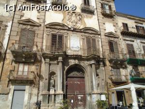 [P54] Palazzo Bologna Alliata di Villafranca - deasupra ușii, plăcuța ce comemorează scurta ședere a lui Garibaldi » foto by Carmen Ion
 - 
<span class="allrVoted glyphicon glyphicon-heart hidden" id="av1101309"></span>
<a class="m-l-10 hidden" id="sv1101309" onclick="voting_Foto_DelVot(,1101309,3527)" role="button">șterge vot <span class="glyphicon glyphicon-remove"></span></a>
<a id="v91101309" class=" c-red"  onclick="voting_Foto_SetVot(1101309)" role="button"><span class="glyphicon glyphicon-heart-empty"></span> <b>LIKE</b> = Votează poza</a> <img class="hidden"  id="f1101309W9" src="/imagini/loader.gif" border="0" /><span class="AjErrMes hidden" id="e1101309ErM"></span>