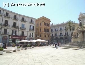 [P58] Piazza San Domenico; în stânga, intrarea la Mercato della Vucciria » foto by Carmen Ion
 - 
<span class="allrVoted glyphicon glyphicon-heart hidden" id="av1101314"></span>
<a class="m-l-10 hidden" id="sv1101314" onclick="voting_Foto_DelVot(,1101314,3527)" role="button">șterge vot <span class="glyphicon glyphicon-remove"></span></a>
<a id="v91101314" class=" c-red"  onclick="voting_Foto_SetVot(1101314)" role="button"><span class="glyphicon glyphicon-heart-empty"></span> <b>LIKE</b> = Votează poza</a> <img class="hidden"  id="f1101314W9" src="/imagini/loader.gif" border="0" /><span class="AjErrMes hidden" id="e1101314ErM"></span>